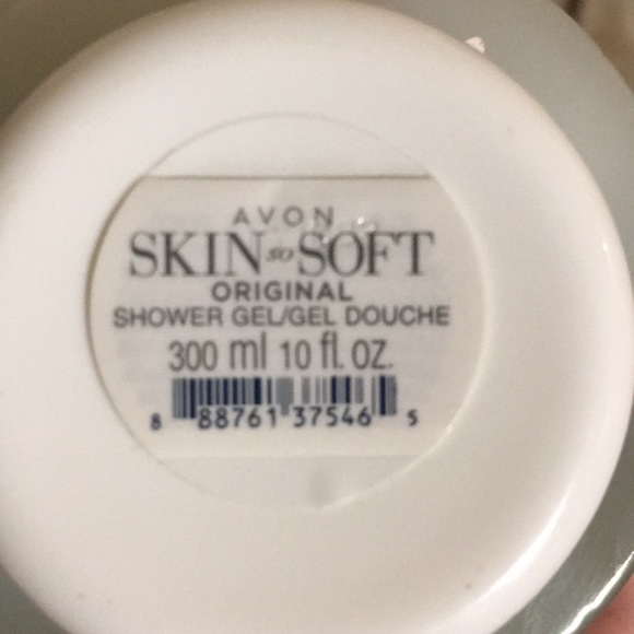 Avon Christmas Tree Shower Gel set of 2 - Picture 2 of 3